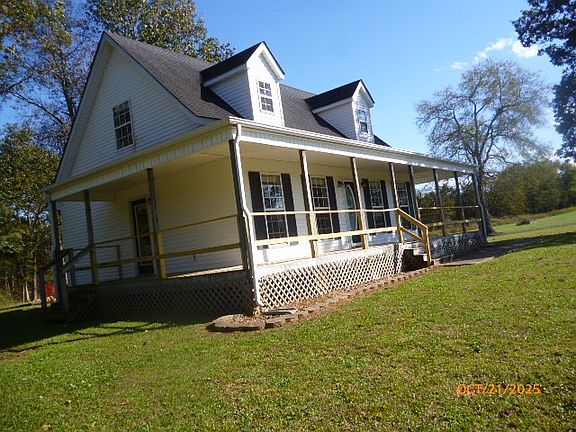 4th image of 160 Haskins Chapel Rd