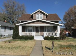 410 E Adams St, O'Fallon, IL 62269