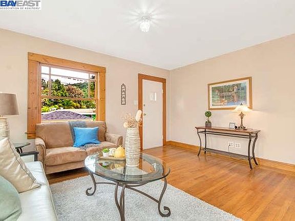 2nd image of 6117 Hillmont Dr