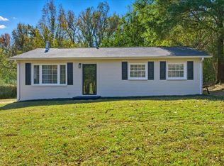 761 W 5th St, Chase City, VA 23924