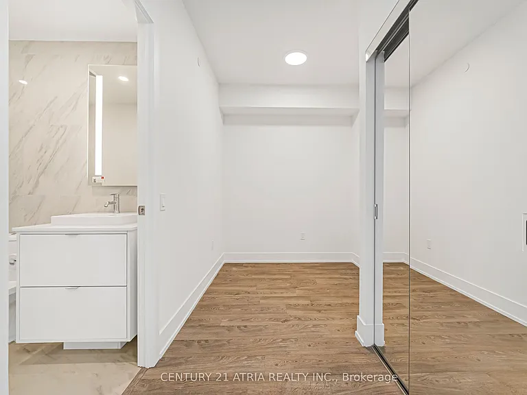 858 Dupont St #318 — Photo 11