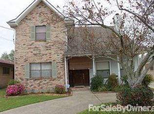 1901 Kent Ave, Metairie, LA 70001
