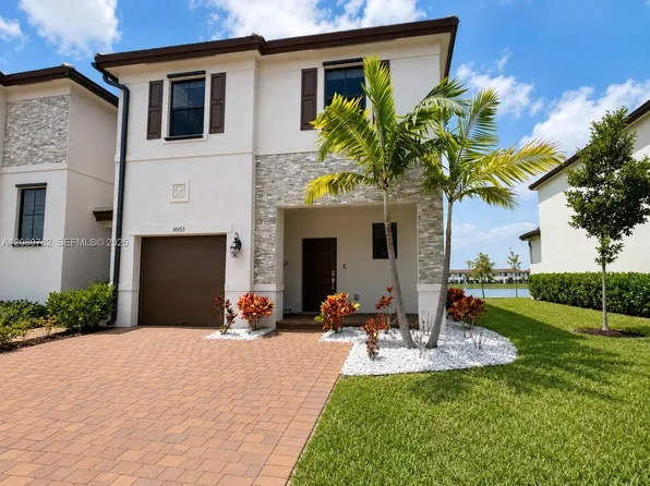 10153 SW 231st Ln, Miami, FL 33190