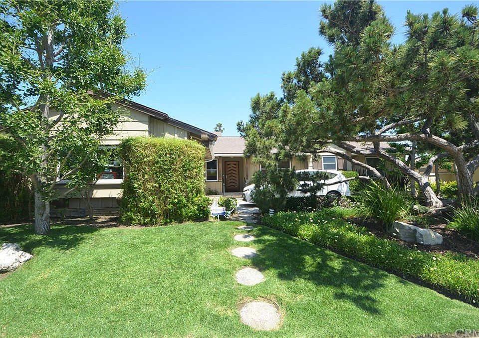 1st image of 6010 S Garth Ave