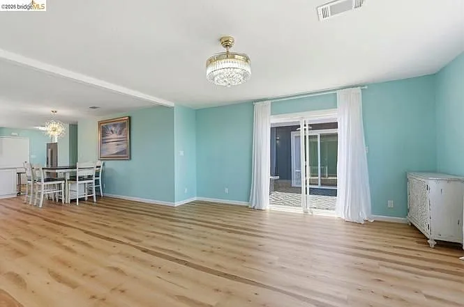 2269 Cypress Ave — Photo 23