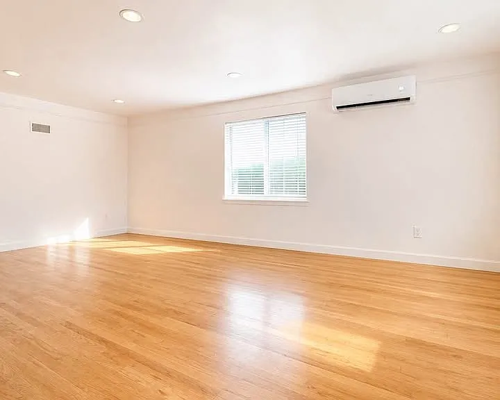 70-30 Sybilla St #1D — Photo 2
