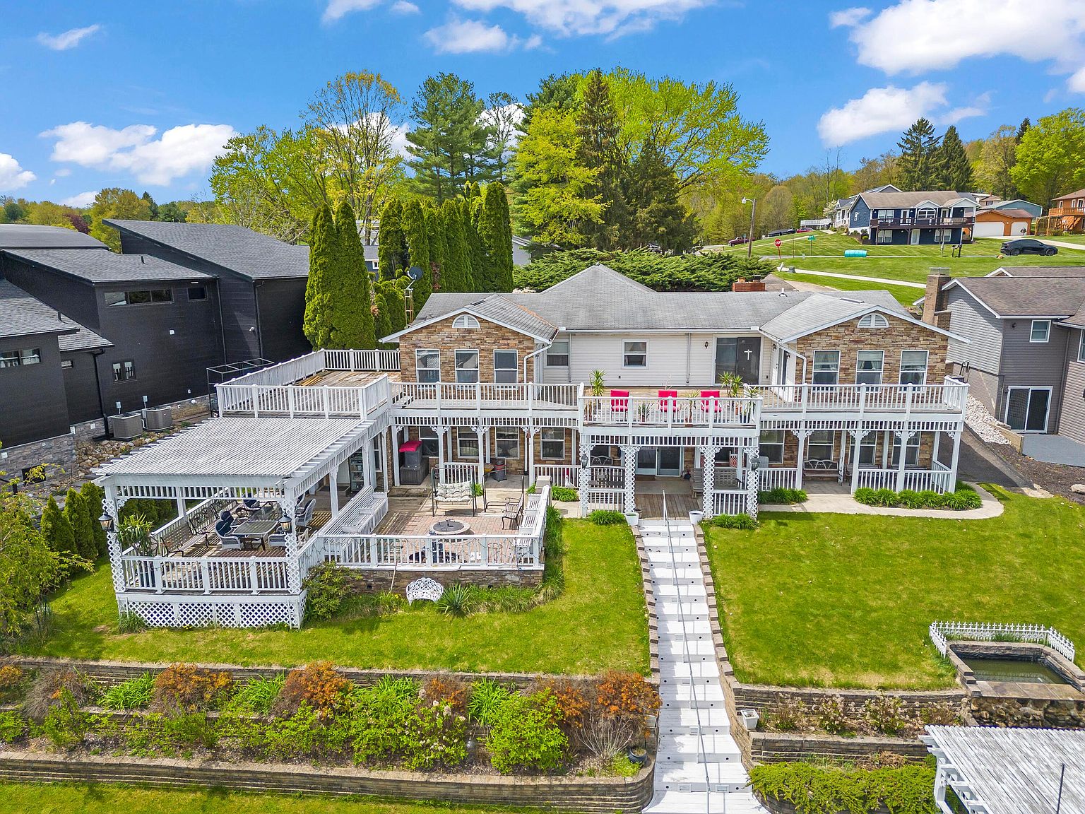 84 Lakeview Ct, Howard, OH 43028 Zillow