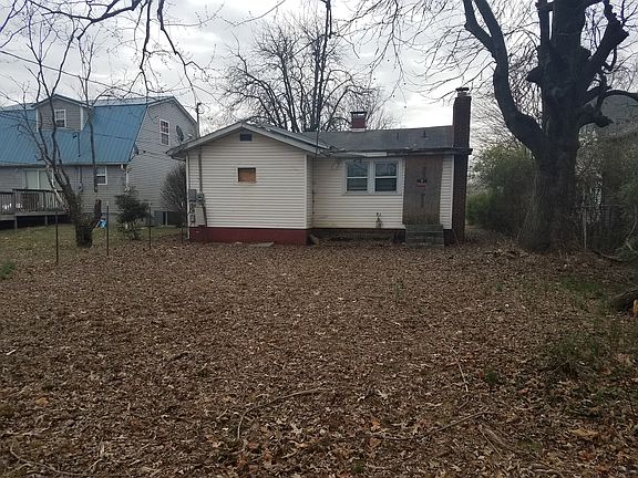 2nd image of 721 Banks Ave