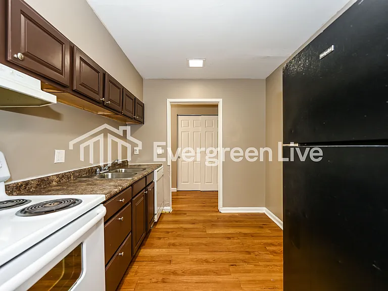 8968 Mockingbird Ln — Photo 7