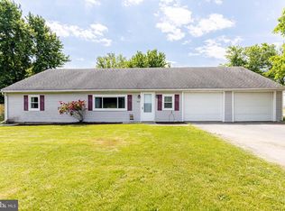 5420 Race Track Rd, Saint Thomas, PA 17252