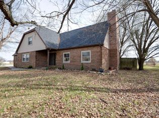 6319 Peacock Ln, Evansville, IN 47715