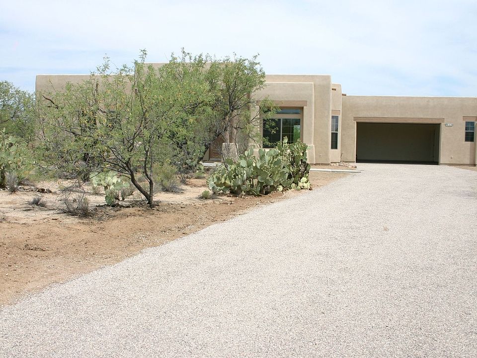 1st image of 1218 W Bosque Dr