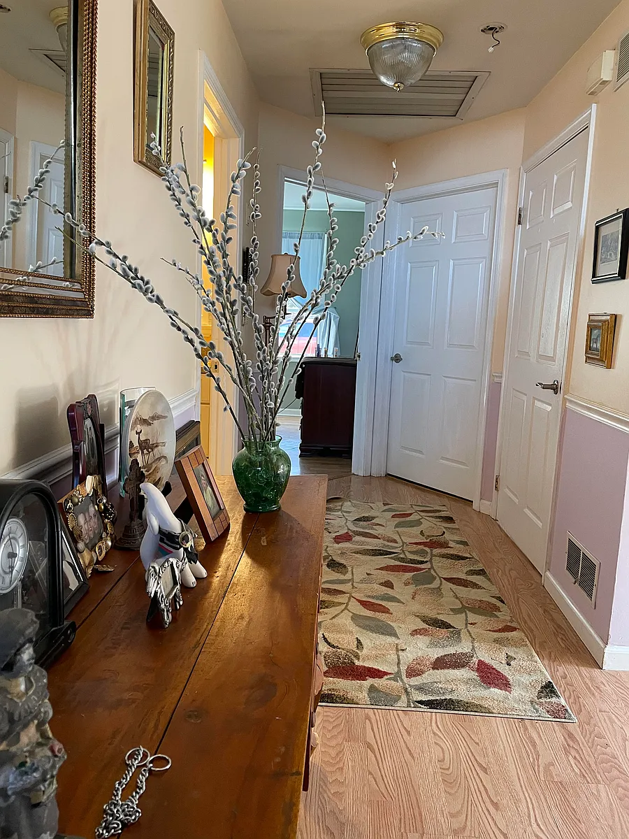 Building Photo - Wildflower Ln