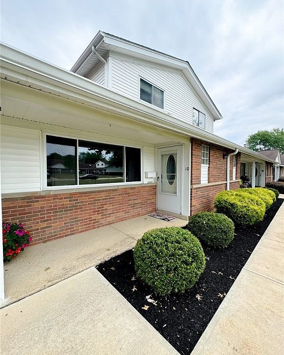 1st image of 25520 Clubside Dr
