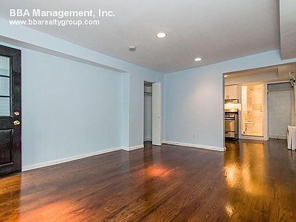 4th image of 94 A Marion St #4