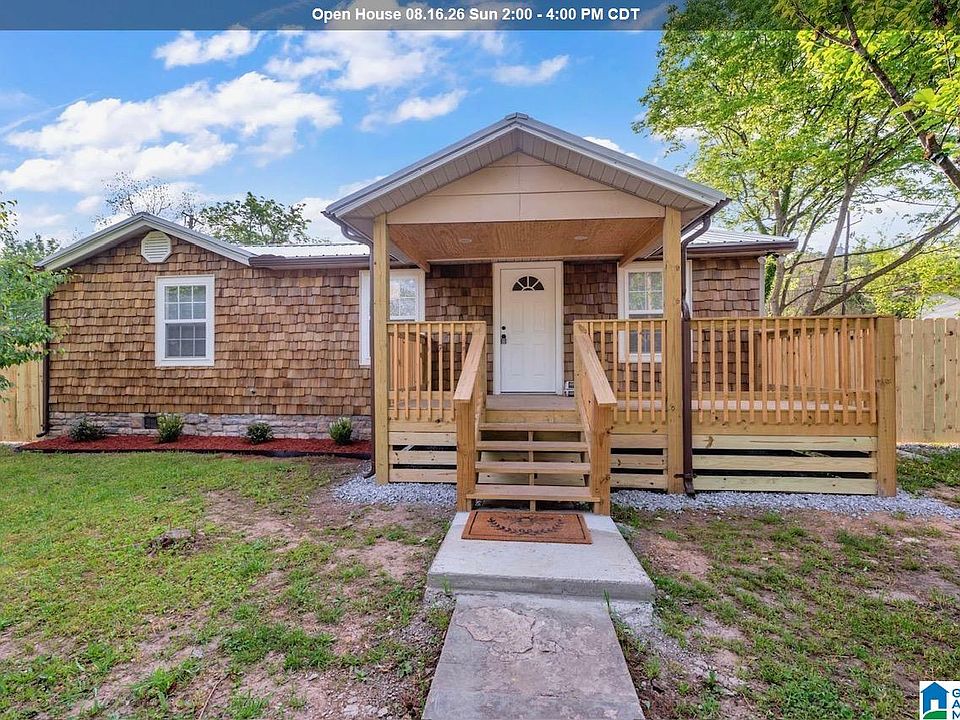 1st image of 300 6th St