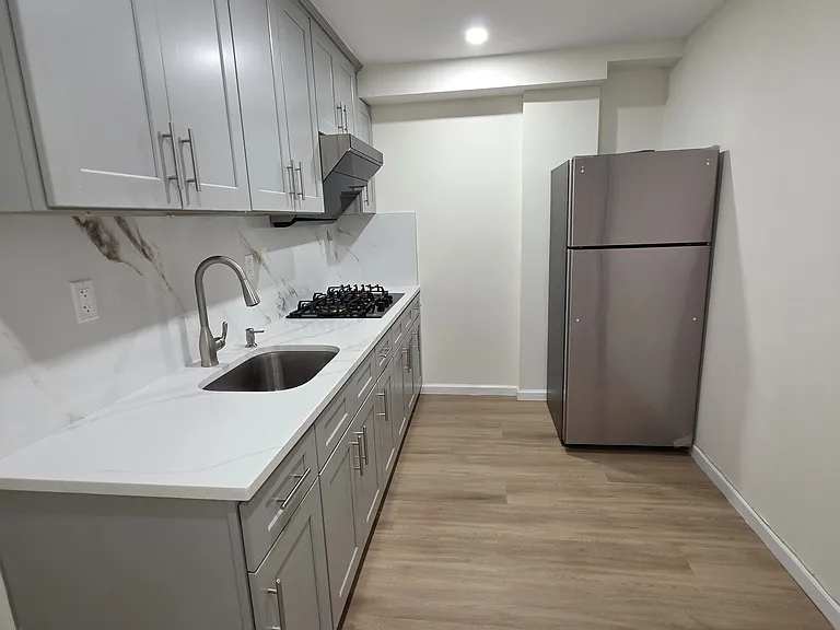787 Olympia Blvd #1 — Photo 48