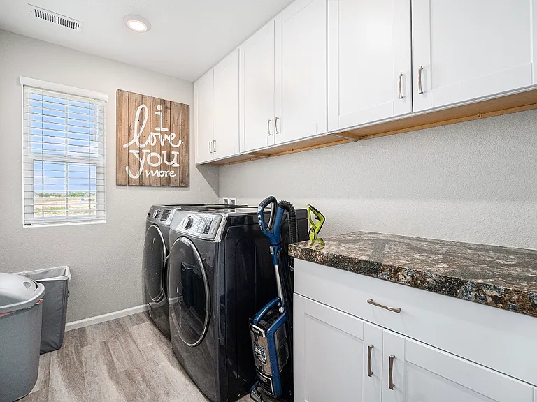 731 Shooting Star Way — Photo 10