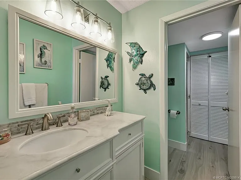 7380 S Ocean Dr #420 — Photo 29