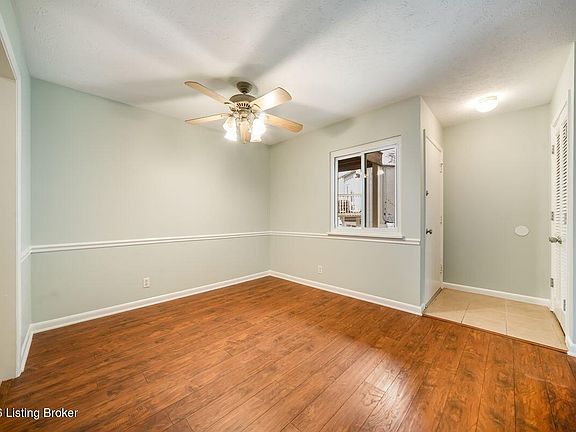 4th image of 1815 Gardiner Ln APT G58