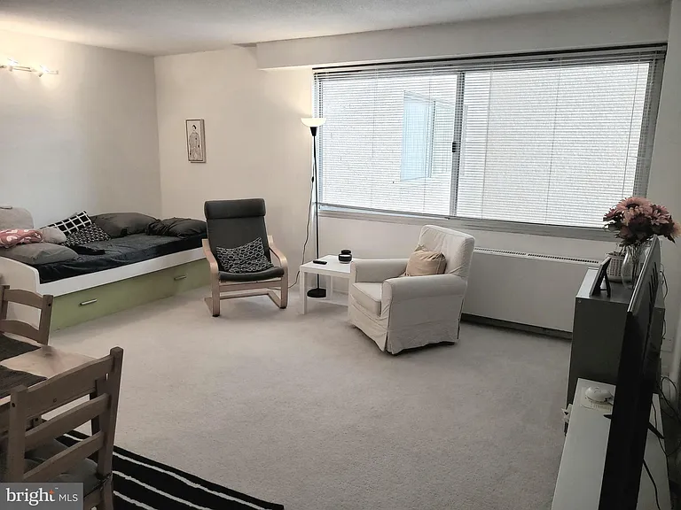 4515 Willard Ave #1021S — Photo 8