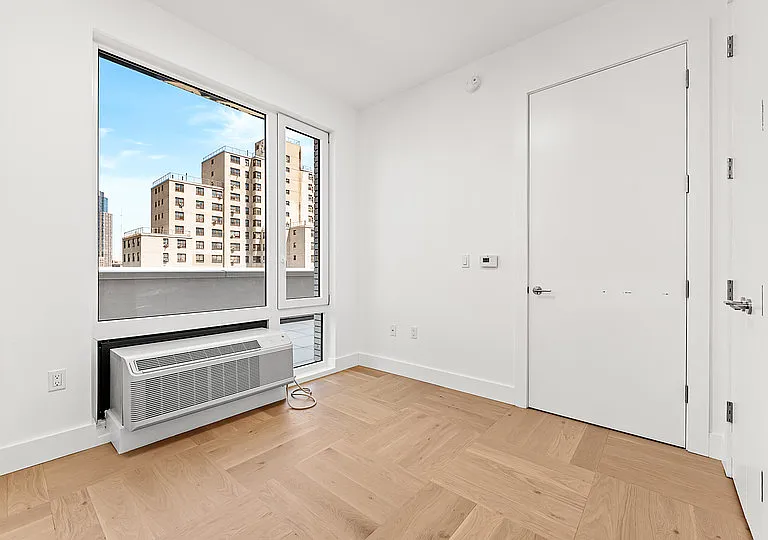526 Baltic St #11Z — Photo 5