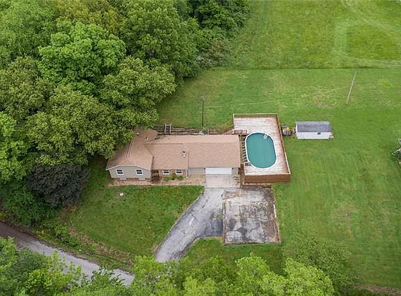4th image of 7606 Jacks Run Rd