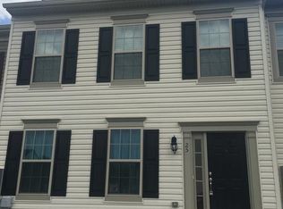 25 Spoon Sq, Front Royal, VA 22630
