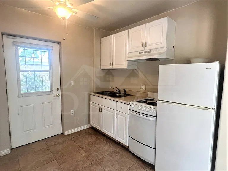3122 E Monterosa St — Photo 20