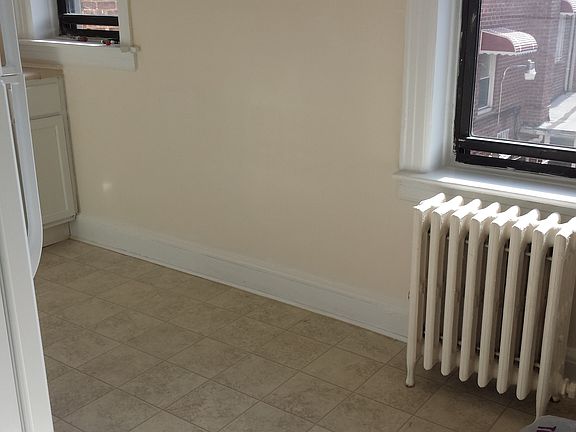 3rd image of 33-54 28th St #1C