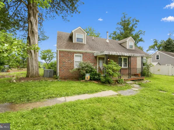 42 Langoma Rd, Elverson, PA 19520