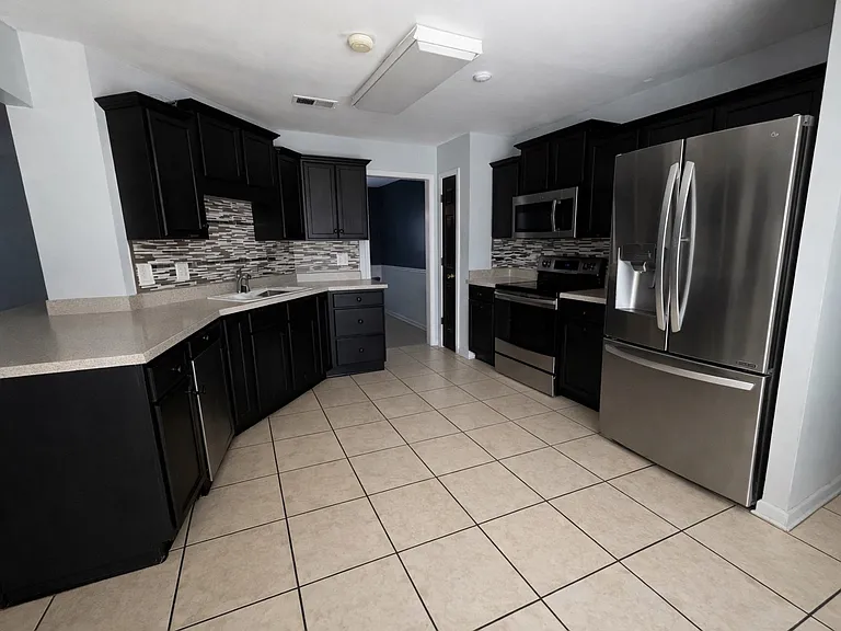 9149 Hervay Cv — Photo 6