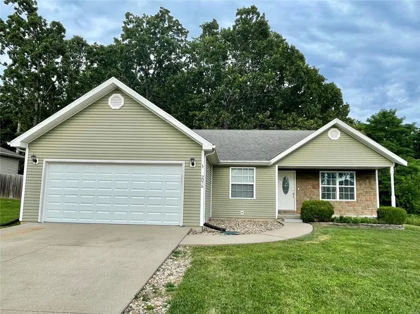 2076 Audrey Ln, Lebanon, MO 65536