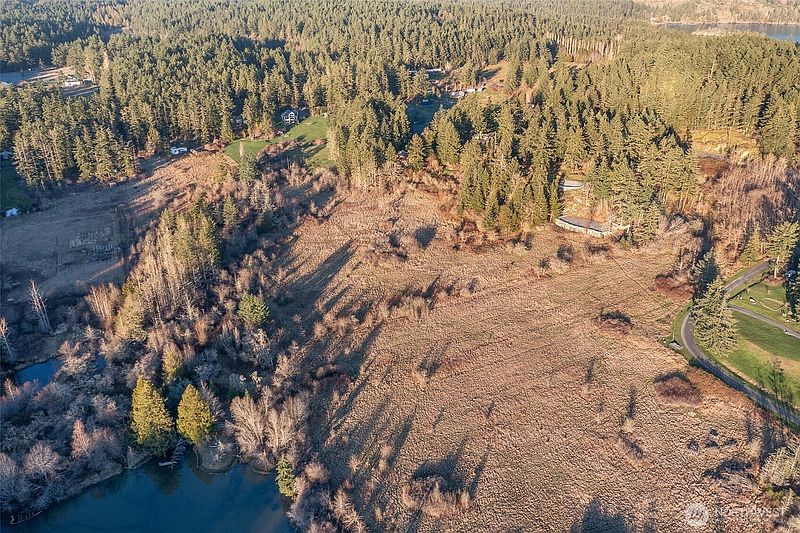 5th image of 4282 Deer Harbor Road
