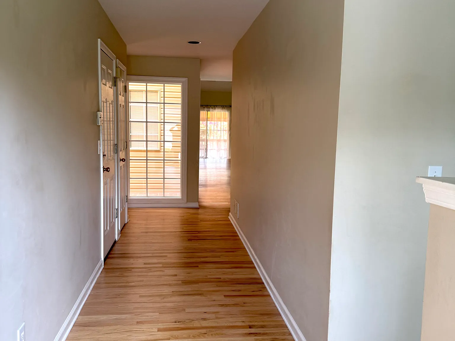 4125 Fawn Ct — Photo 2