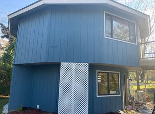222 Fremont Ave, Huron, OH 44839