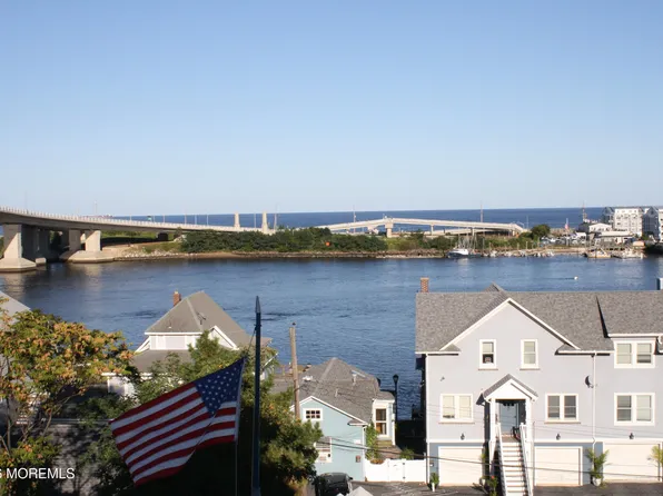 42 Oceanview Ave #1, Highlands, NJ 07732