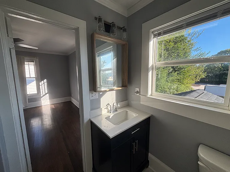 313 W Fisher Ave — Photo 13