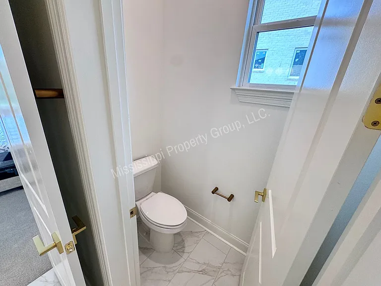 721 Primrose Dr — Photo 30