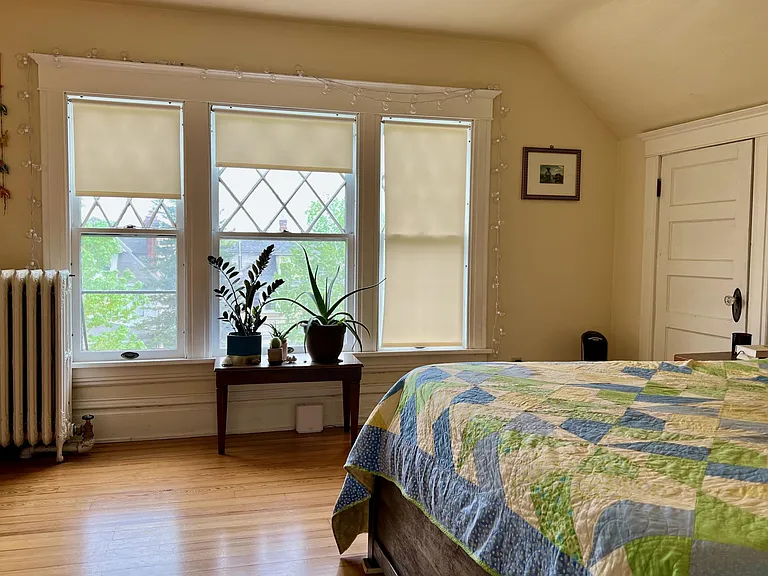 2624 Bryant Ave S — Photo 4