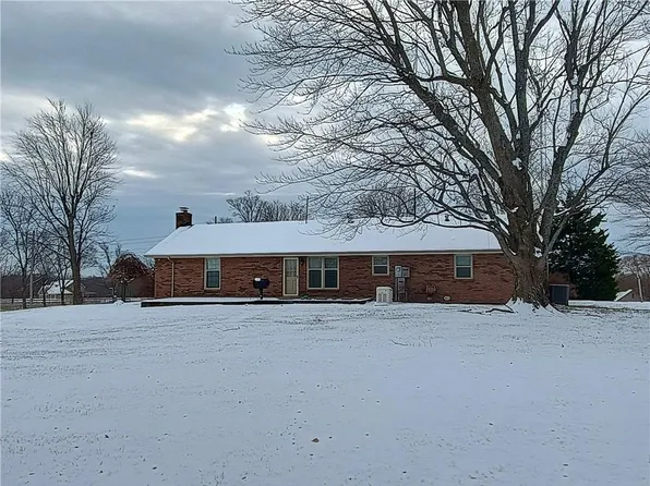 18100 E Hubach Hill Rd, Pleasant Hill, MO 64080