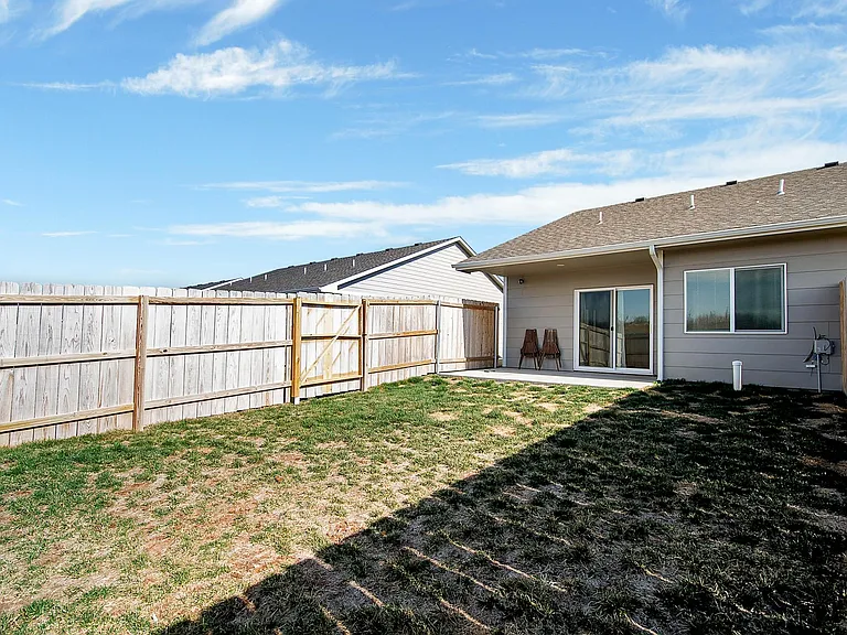 5357 N Nolen St — Photo 18