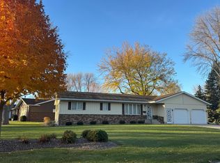 204 F St, Marshall, MN 56258