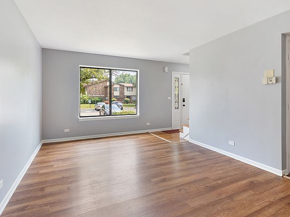 4th image of 7348 Winthrop Way Unit 1