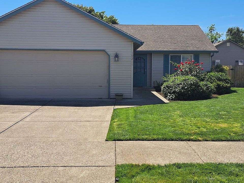 1st image of 10211 NE 70th St