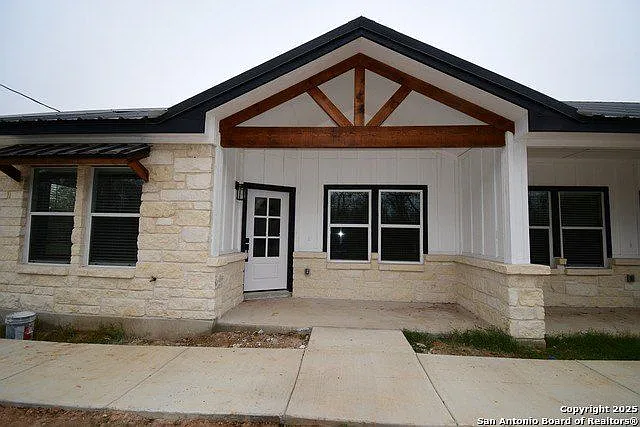 5961 Prairie Rd #1