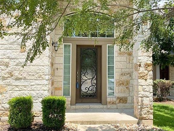 2nd image of 11217 Persimmon Gap Dr