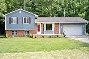 3rd image of 7190 Winford Ln