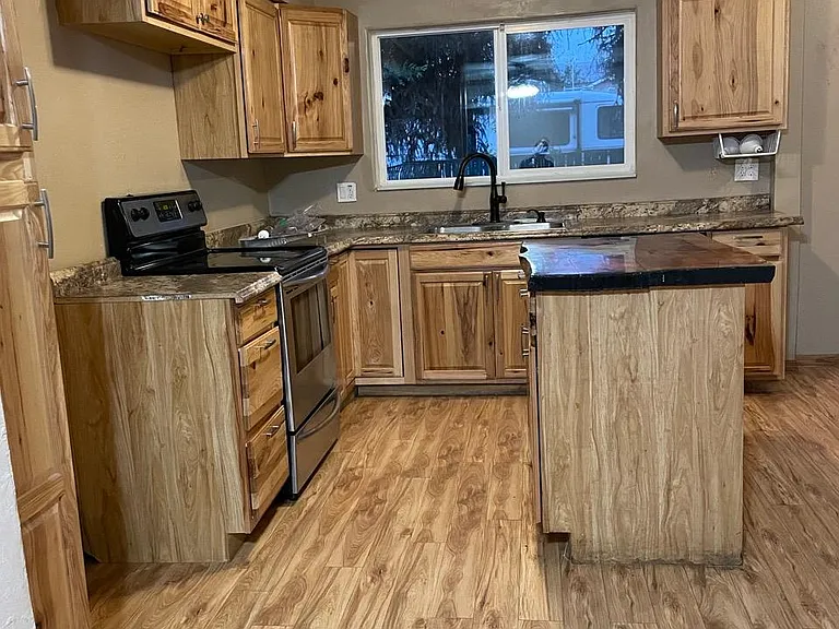 5295 Cedar St SE — Photo 8