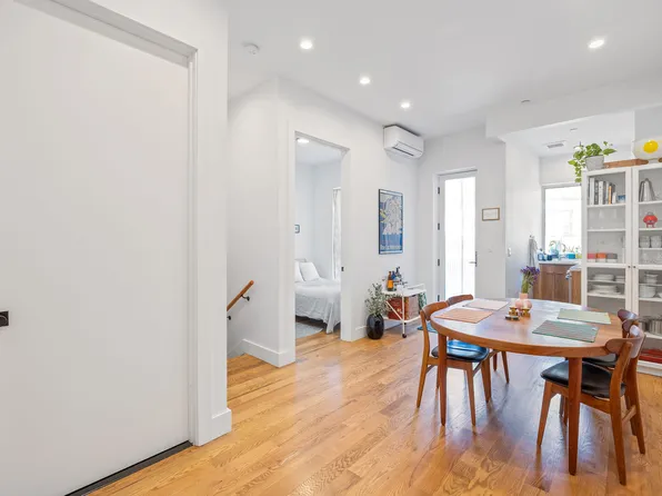 305 Sumpter Street image 6 of 48